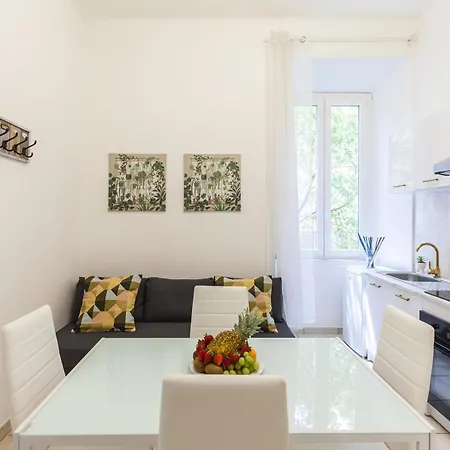 Apartamento Hostly-michelangelo Cloister Suite-center Of Roma