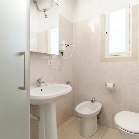 Hostly-michelangelo Cloister Suite-center Of