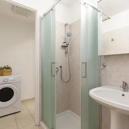 Hostly-michelangelo Cloister Suite-center Of *