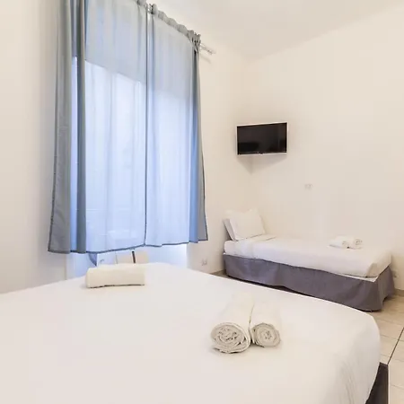 Hostly-michelangelo Cloister Suite-center Of * Rom